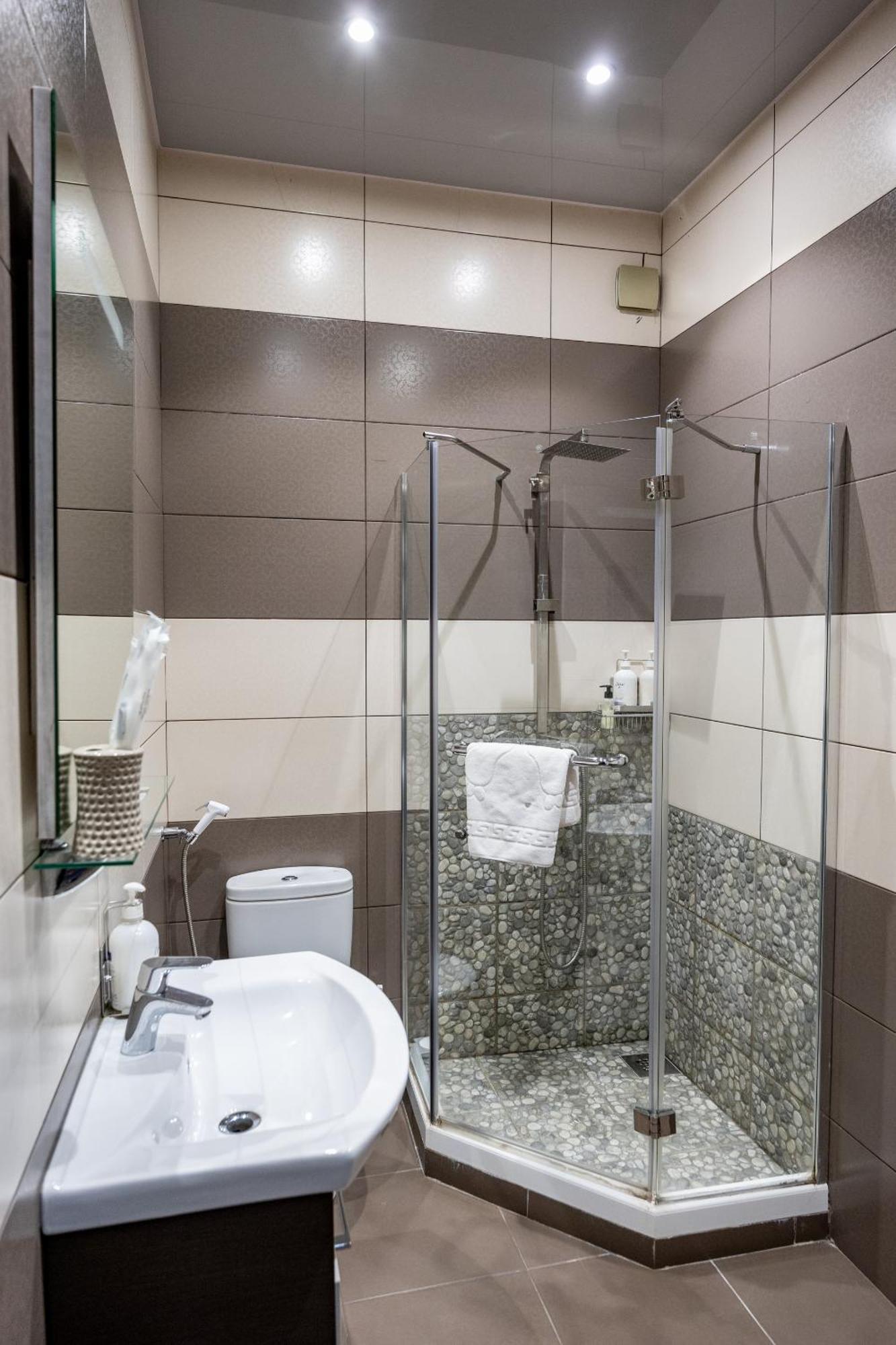 Sololaki Inn Tbilisi Bagian luar foto