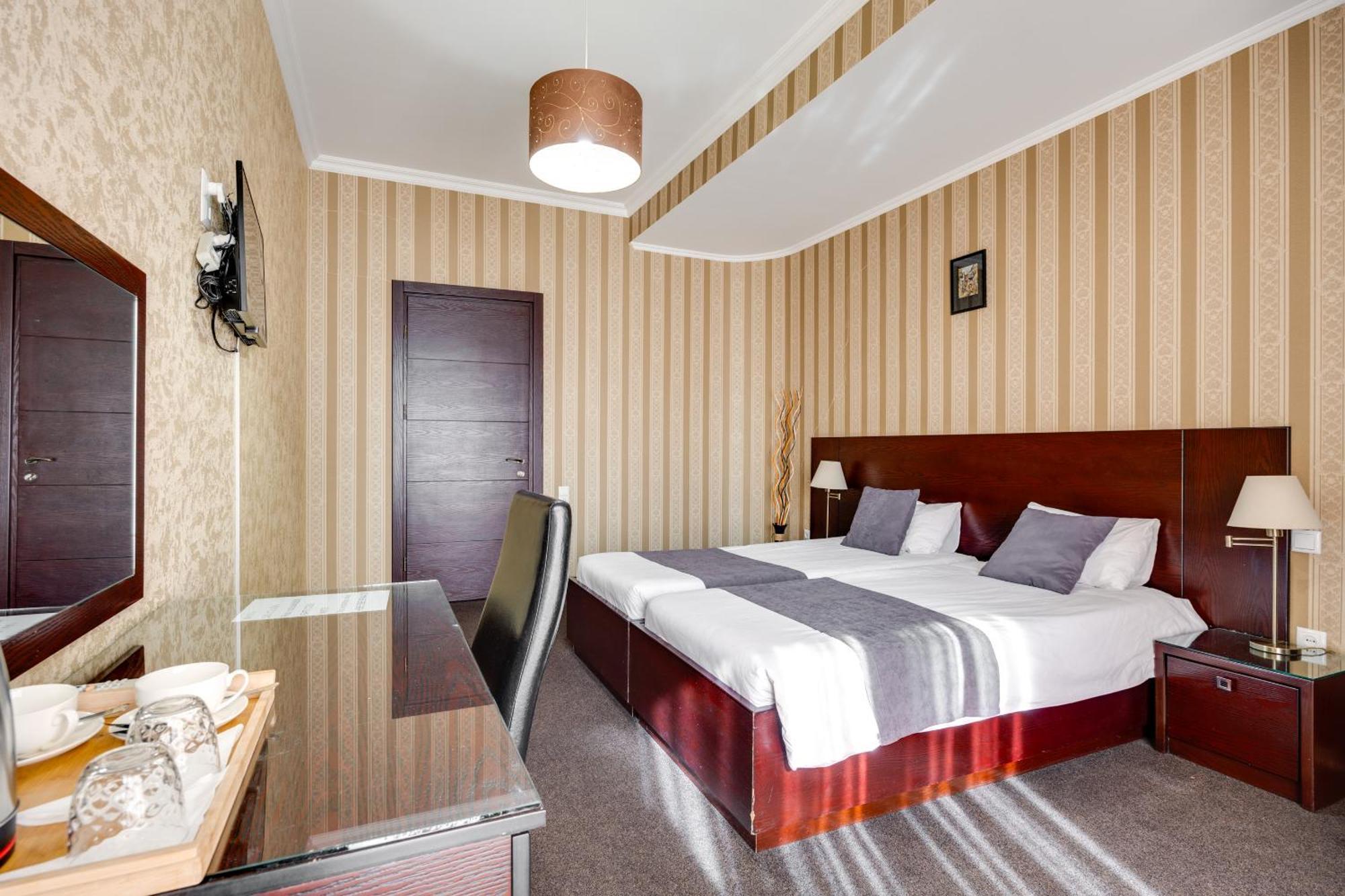 Sololaki Inn Tbilisi Bagian luar foto