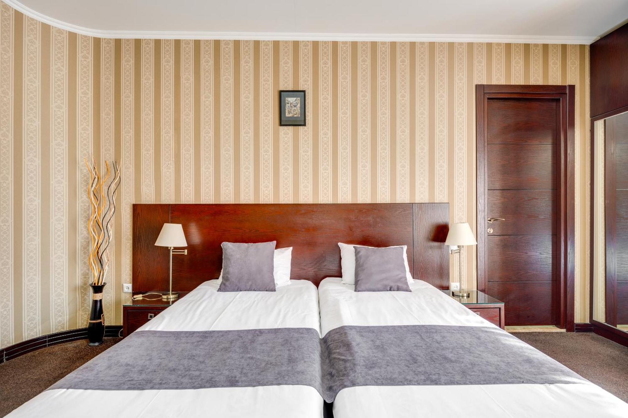 Sololaki Inn Tbilisi Bagian luar foto